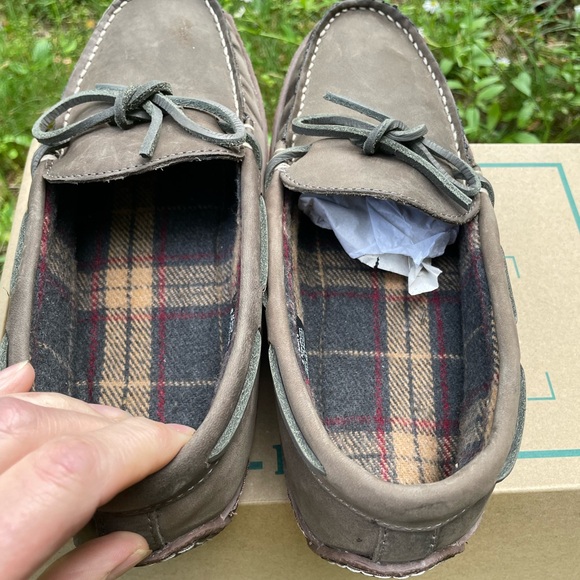 NIB L.L. Bean Handsewn Leather Slippers Size 8 D Men’s main image 5